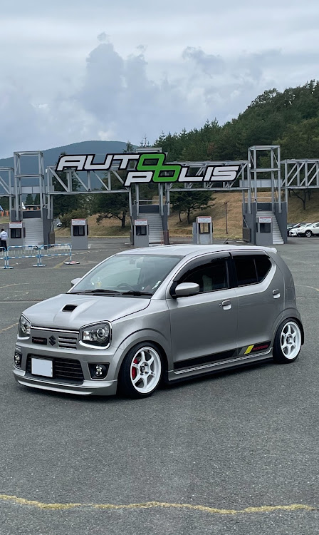 アルトワークスの第7戦　オートポリス・スーパーGT2023・朝は雨☔️…・オープンピットに参加・GTマシンはかっちょよかね〜に関するカスタム事例の投稿画像1枚目