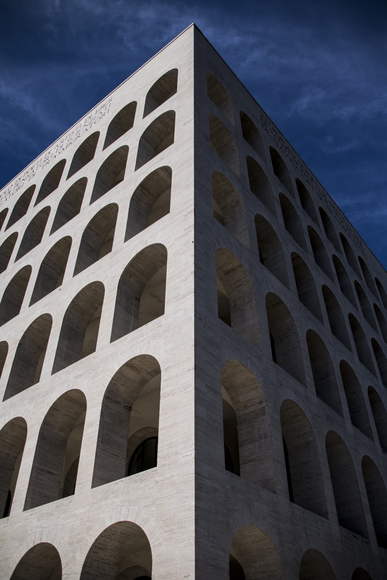 Il fascino del travertino di Michele Tambornino