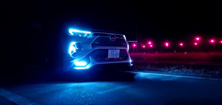 RAV4のドライブ・走り・写カツ！・エモいに関するカスタム事例の投稿画像3枚目