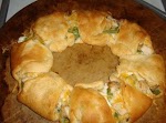 Weight Watchers Chicken Spinach Crescent Ring was pinched from <a href="http://www.food.com/recipe/weight-watchers-chicken-spinach-crescent-ring-427347" target="_blank">www.food.com.</a>