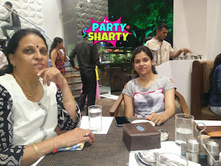 Virati Shah at Ratna Veg, Karve Nagar,  photos