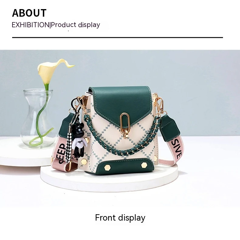 Bolsa Bucket de Corrente Feminina Verão Acessório Ideal para o Dia a Dia Design Elegante e Funcional Perfeita para Praia e Passeios Espaçosa e Charmosa