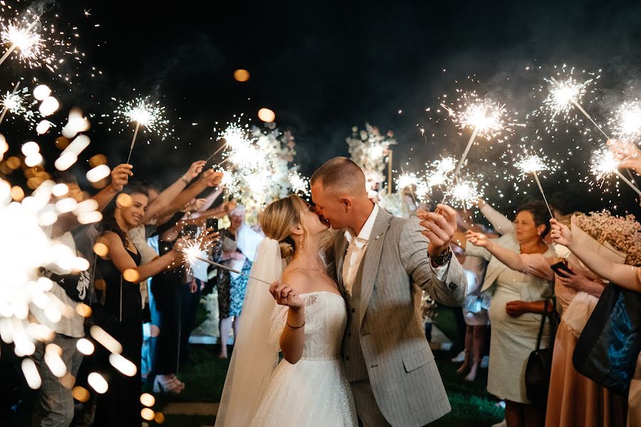 Wedding photographer Anastasiya Mozheyko (nastenavs). Photo of 1 September 2022