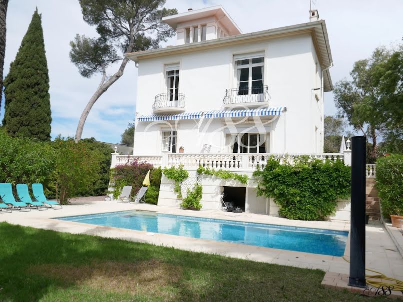 Vente maison 12 pièces 360 m² à Saint-raphael (83700), 2 350 000 €