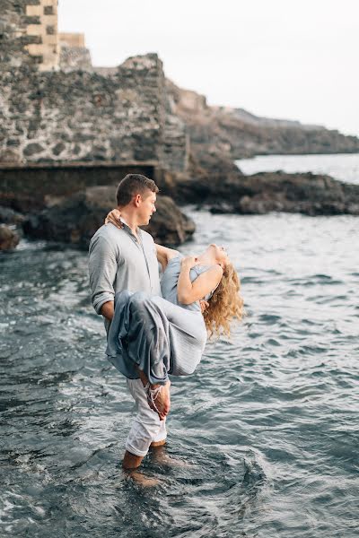 Hochzeitsfotograf Eva Isaeva (sisters). Foto vom 23. Juli 2022