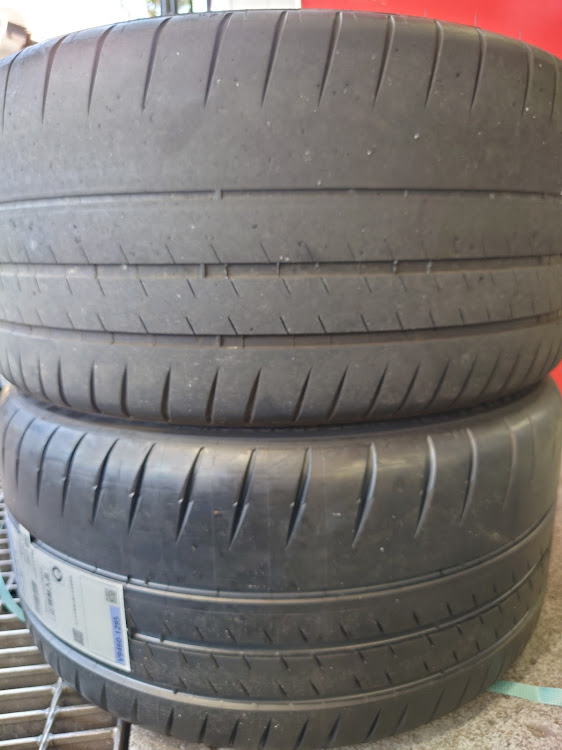 1シリーズ ハッチバックのミシュラン・ミシュランパイロットスポーツカップ2・MICHELINに関するカスタム事例の投稿画像3枚目