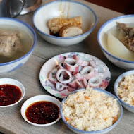 灶頂 原汁排骨湯,高麗菜飯