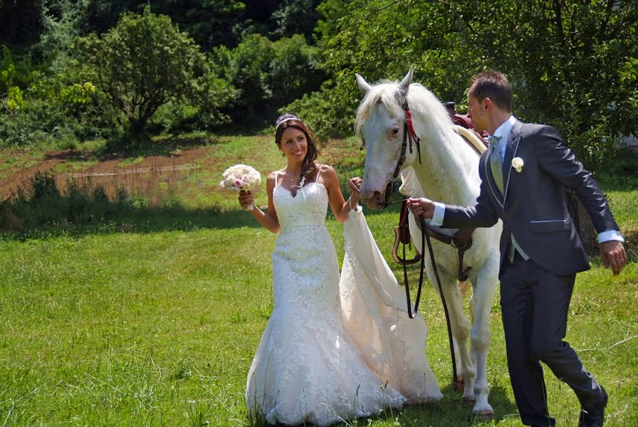 Fotógrafo de bodas Fabrizio Durinzi (fotostudioeidos). Foto del 3 de mayo 2016