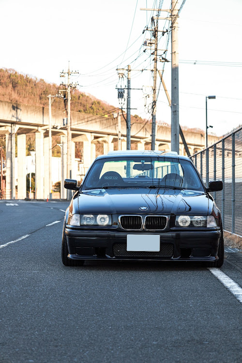 3シリーズ クーペのEOS RP・フッツーラ・OZレーシング・318isに関するカスタム事例の投稿画像1枚目