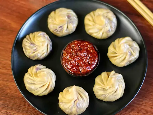 Veg Steamed Momos [6 Pieces]