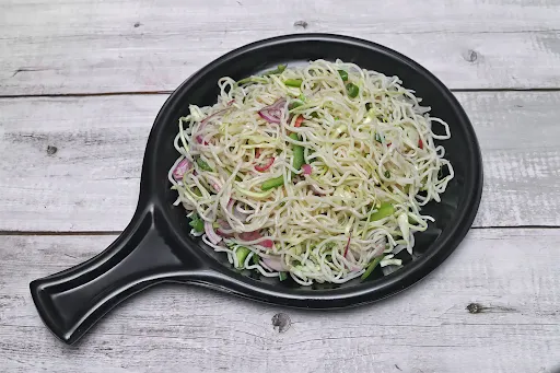 Veg Hakka Noodles