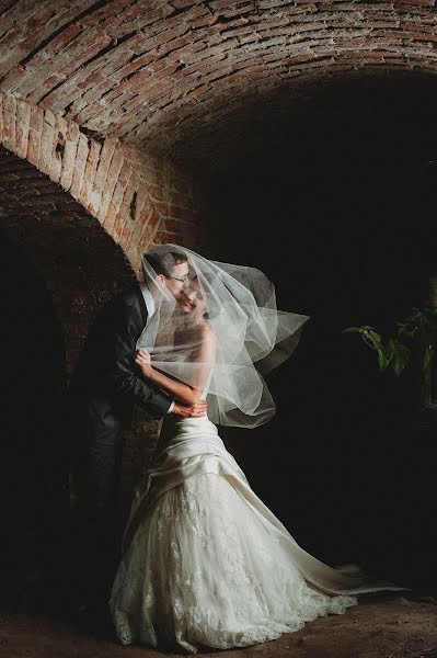 Fotografo di matrimoni Mea Baráth (meabarath). Foto del 10 gennaio 2022