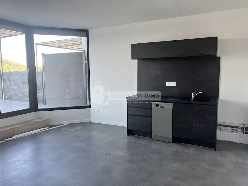 Location  appartement 2 pièces 44.7 m² à Les Baux-de-Provence (13520), 865 €