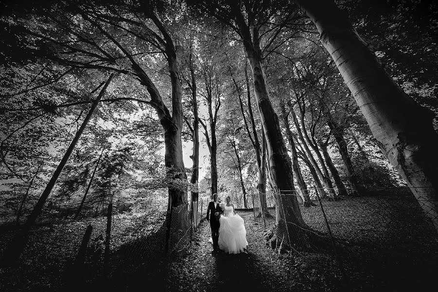 Fotógrafo de bodas Cristiano Ostinelli (ostinelli). Foto del 11 de agosto 2016