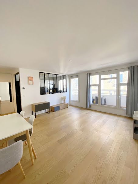 Appartement 3 pièce(s) 65 m²à louer Levallois-perret