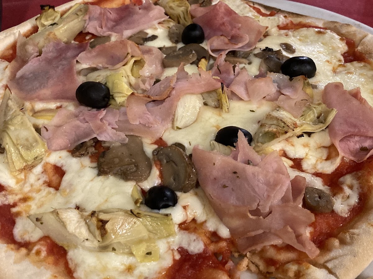 Gluten-Free Pizza at Ristorante Pizzeria Malibran