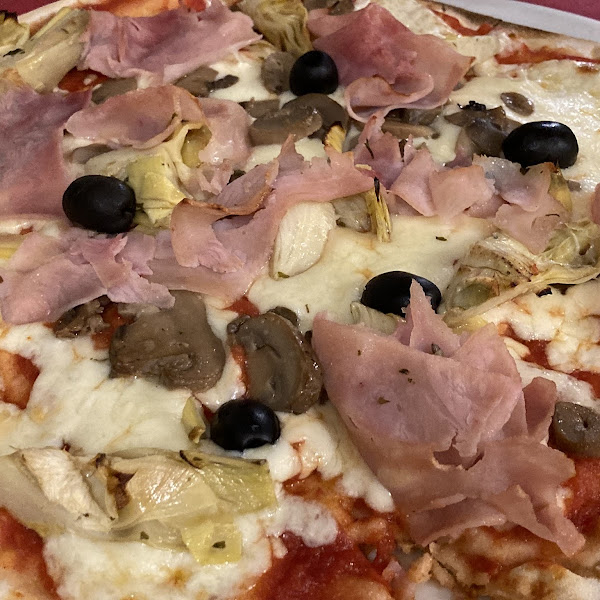 Gluten-Free Pizza at Ristorante Pizzeria Malibran