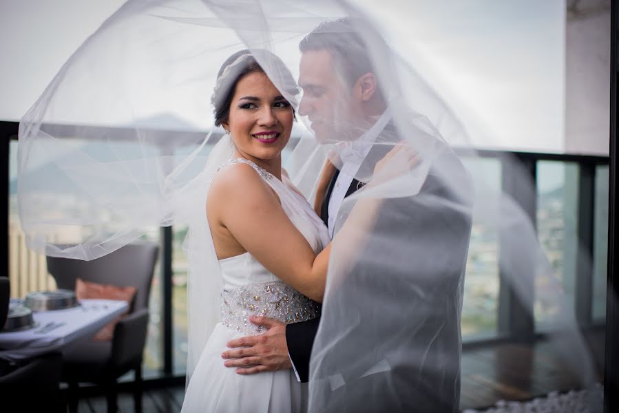 Fotógrafo de casamento Alan Yanin Alejos Romero (alanyanin). Foto de 6 de julho 2017