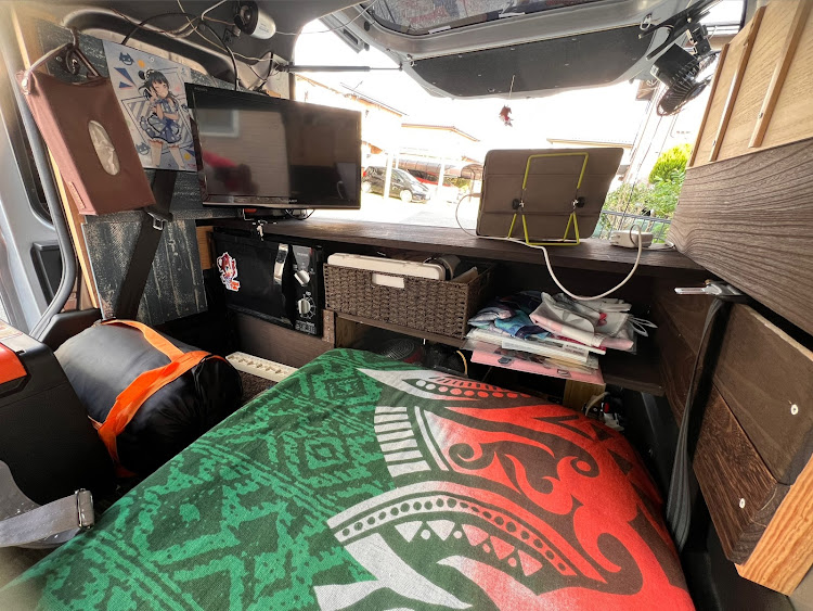 N-VANの車とアウトドアスポーツ・N-VAN・DIY・車中泊仕様に関するカスタム事例の投稿画像4枚目