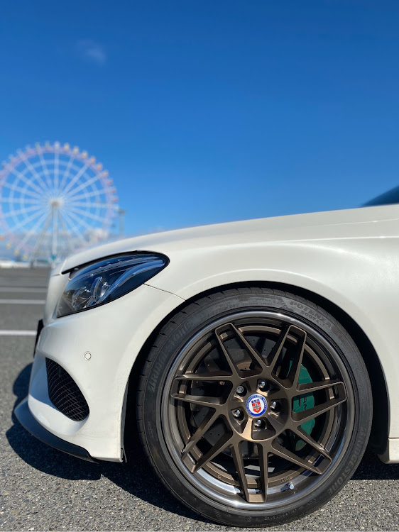 Cクラスのhre・メルセデス・ベンツ・Cクラス・ホイール交換に関するカスタム事例の投稿画像2枚目