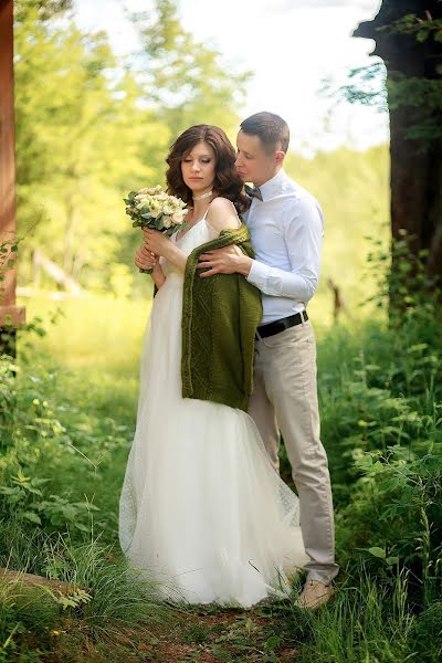 Fotograful de nuntă Elena Mikhaylovskaya (mikhailovskya). Fotografia din 8 mai 2023