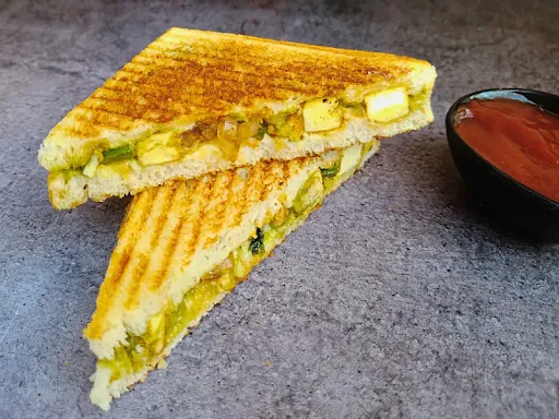 Paneer Tikka Sandwich