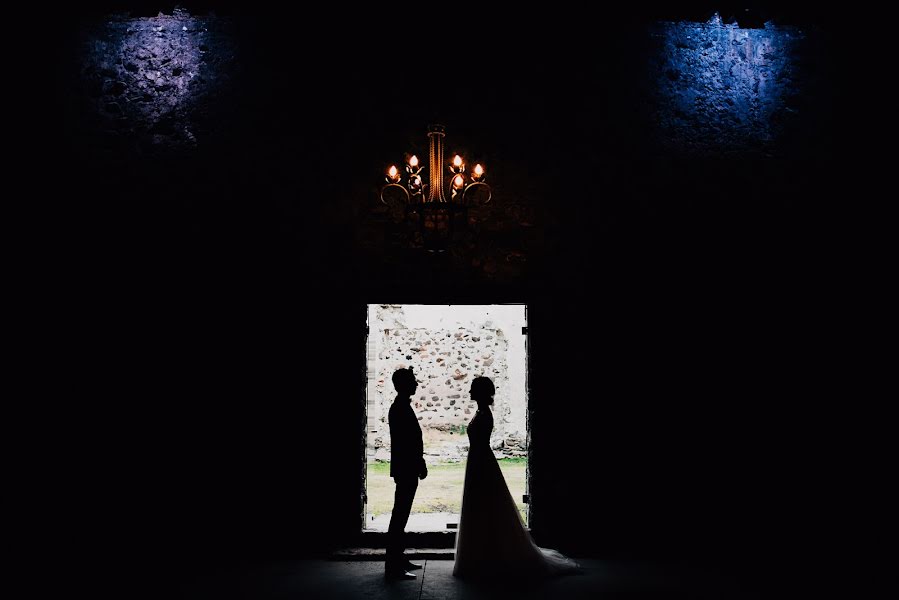 Fotografo di matrimoni Xavo Lara (rosstudio). Foto del 29 agosto 2017