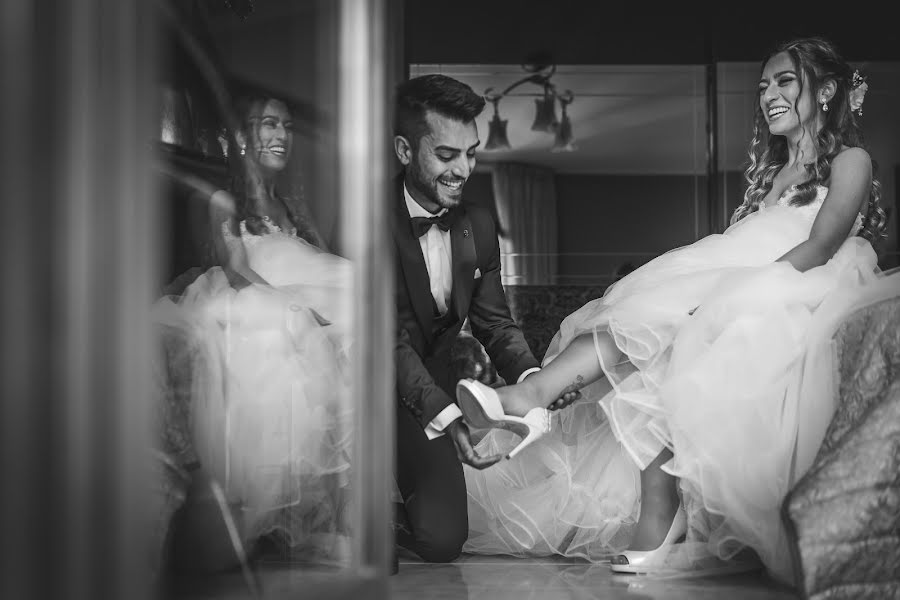 Wedding photographer Daniele Bracciamà (framestudio). Photo of 17 January 2023