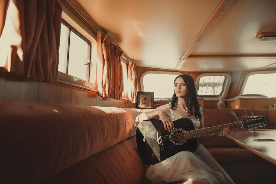 Fotógrafo de casamento Svetlana Shaffner (studiofly). Foto de 24 de março 2019