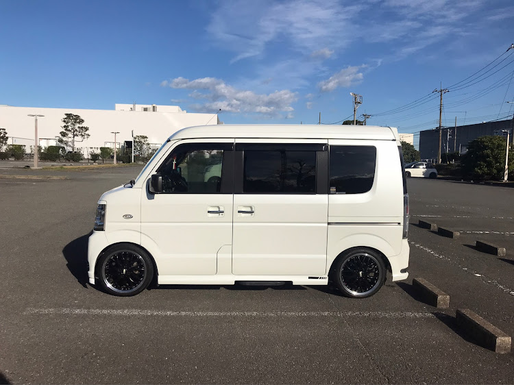 NV100クリッパー リオの3月もよろしくお願いします・鳥山明さんご冥福をお祈りいたしますに関するカスタム事例の投稿画像1枚目
