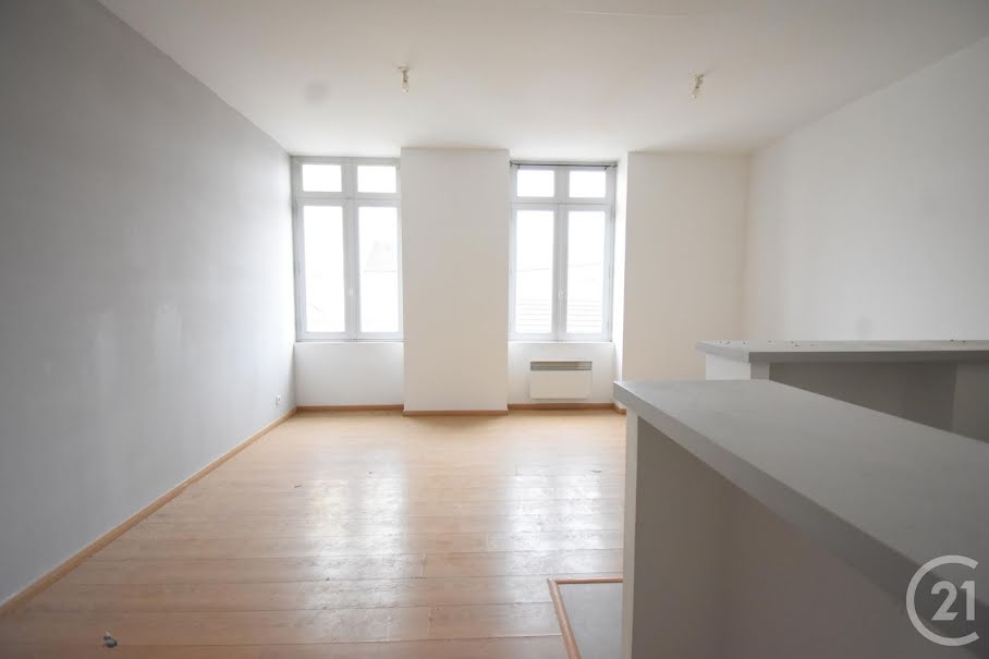 Vente appartement 2 pièces 51.2 m² à Vichy (03200), 125 000 €