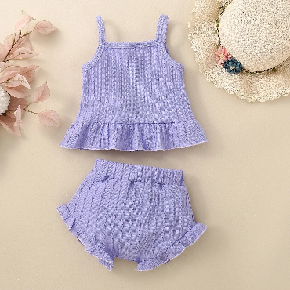 Conjunto bebê shorts suspensórios cores sólidas multicolor. Conforto e estilo para seu pequeno. Ideal para passeios e brincadeiras.