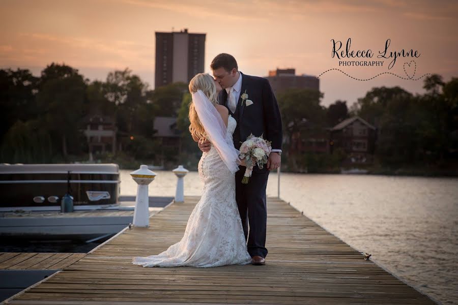 Fotografo di matrimoni Rebecca Lynne (rebeccalynne). Foto del 30 dicembre 2019