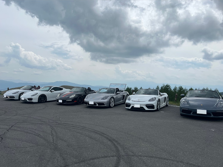 Layla84rさんが投稿したボクスター祭り・車山高原・12ヶ月点検・ポルシェカップル・全国ボクスター祭りに関するカスタム事例の投稿画像5枚目