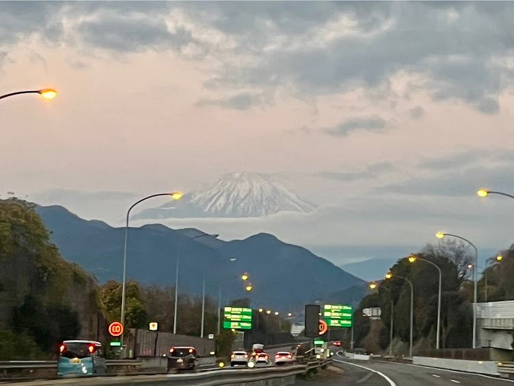 C3の帰省ドライブ・富士山が綺麗でした✨に関するカスタム事例の投稿画像2枚目