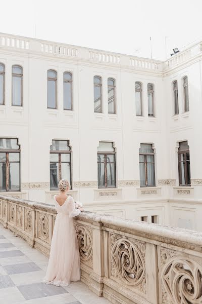 Fotógrafo de casamento Anzhelika Korobochek (likakorobochek). Foto de 5 de julho 2021