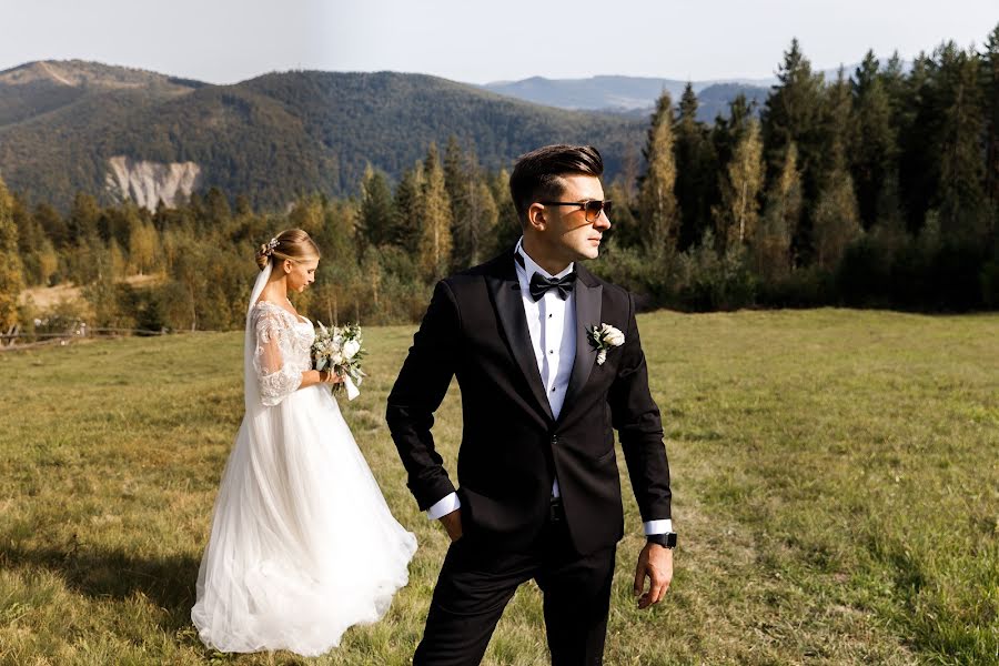 Fotógrafo de casamento Nazariy Karkhut (karkhut). Foto de 25 de fevereiro 2021