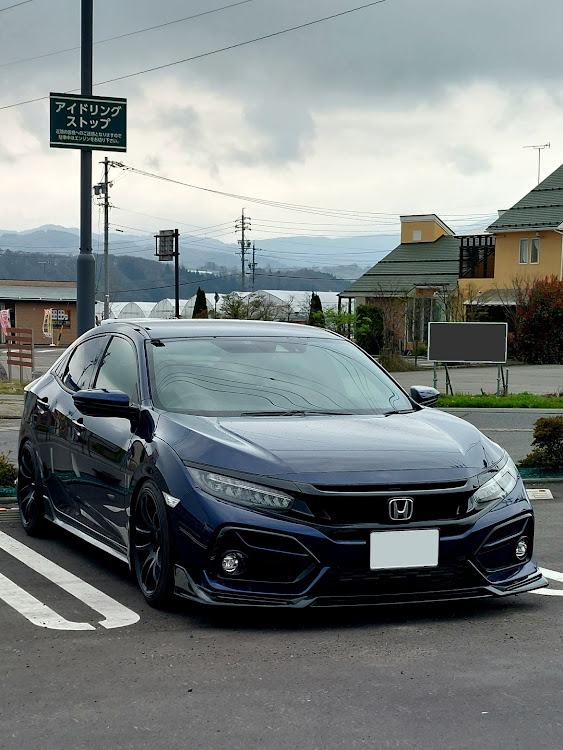シビックのDUNLOP DIREZZA ZIII・キャンバーボルトに関するカスタム事例の投稿画像1枚目