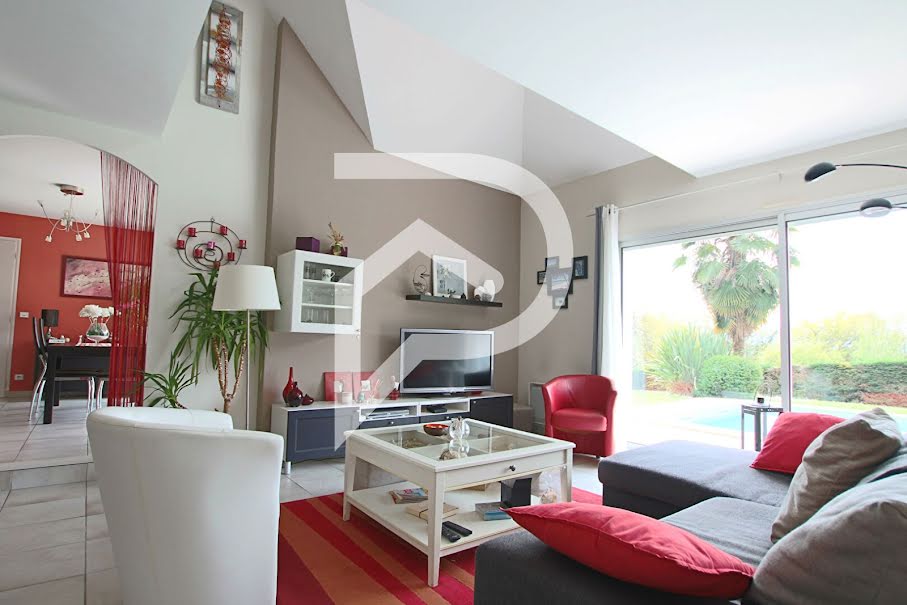 Vente maison 6 pièces 148 m² à Sauvagnon (64230), 432 000 €