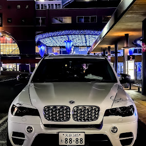 X5 E70