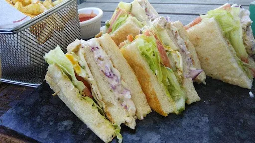 The Vapour Veg Club Sandwich