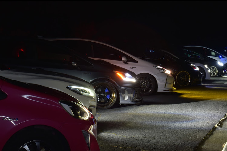 RX-8のCrystal 8・night photography・とむさんと愉快な仲間たち(仮)・えらいスンマヘん・飯を囲めば仲深まるに関するカスタム事例の投稿画像28枚目
