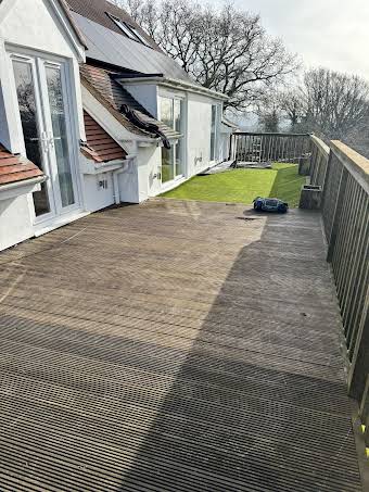 New EPDM Rubber Flat Roof on roof balcony.  album cover