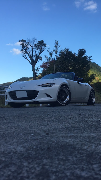 ロードスターの地べた撮り・ドライブ・探してみた・マイブーム・仕事しんどい😓に関するカスタム事例の投稿画像2枚目