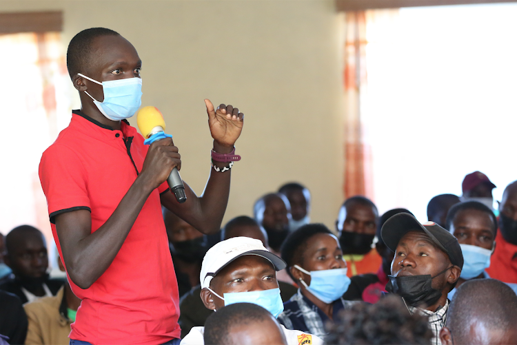 Leonard Bett speaks during AK consultative meeting with stakeholders in Bomet.