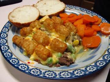 Moms BEST EVER Tatertot Hotdish