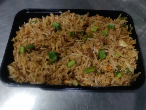 Veg Burnt Garlic Fried Rice