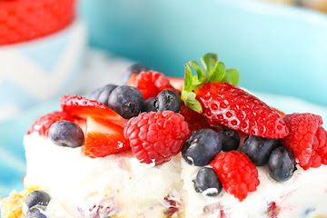 Berries and Cream Layer Dessert with Dulce de Leche