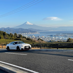 NISSAN GT-R R35