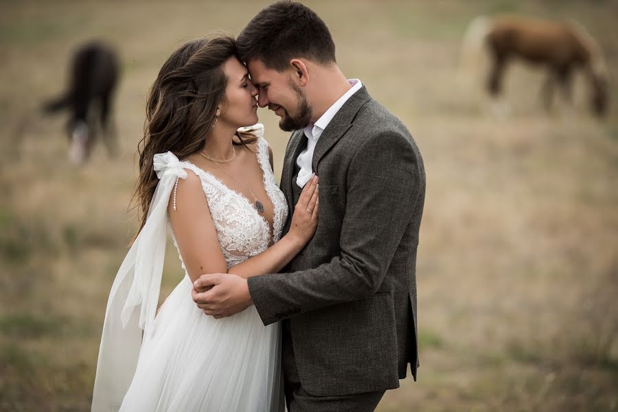 Wedding photographer Anton Strizh (strizh). Photo of 8 October 2019